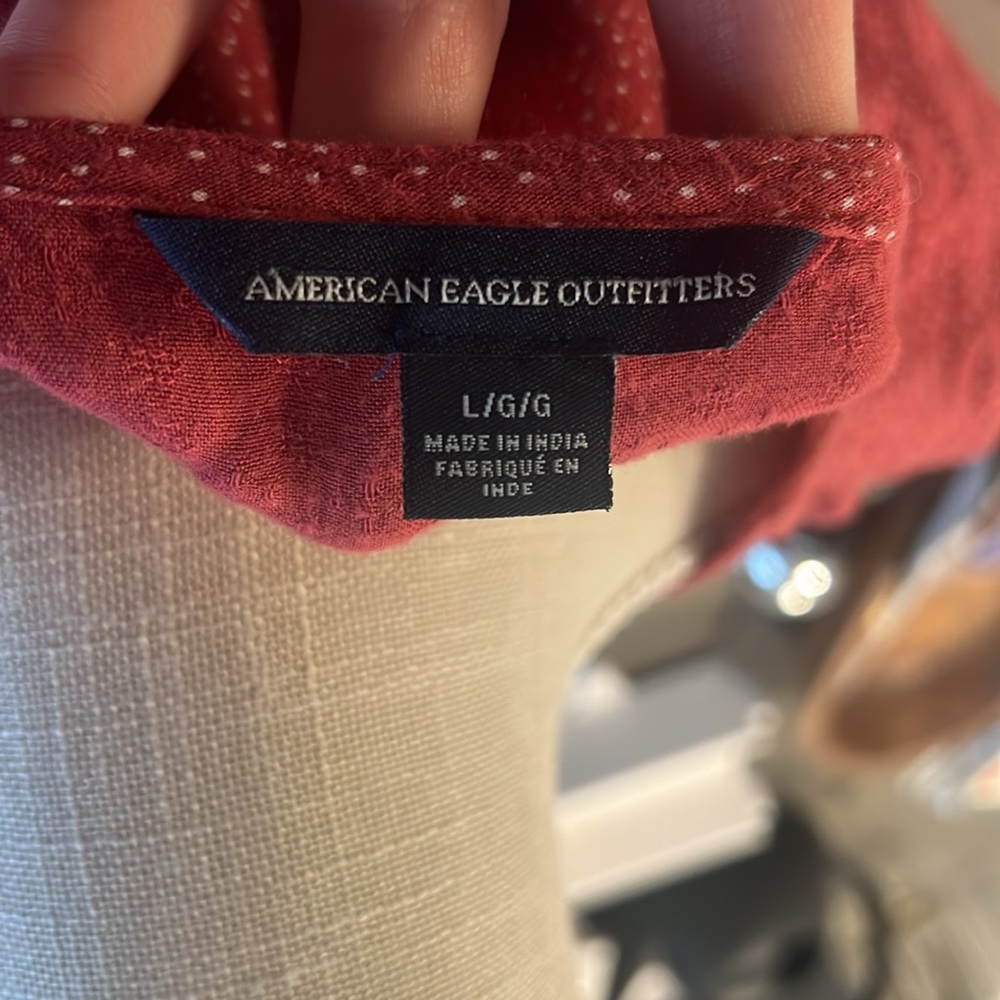 American Eagle Crop Button Down Blouse - image 4